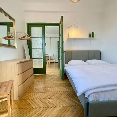Apartament No 14 Old Chic