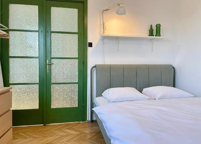 No 14 Old Chic Bukareszt