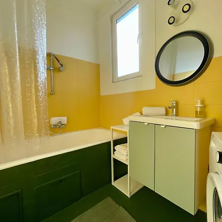 No 14 Old Chic * Boekarest